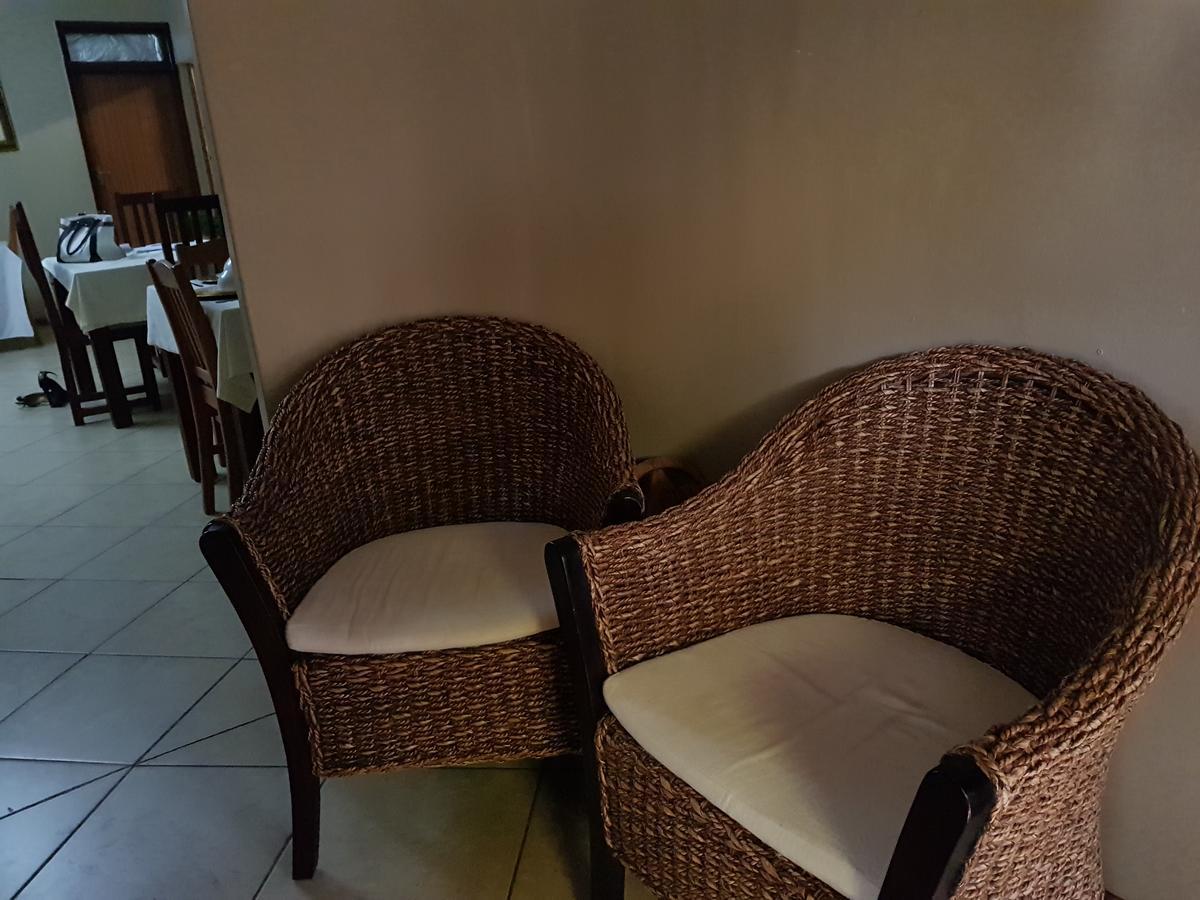 Bosveld Guest House Onverwacht ภายนอก รูปภาพ